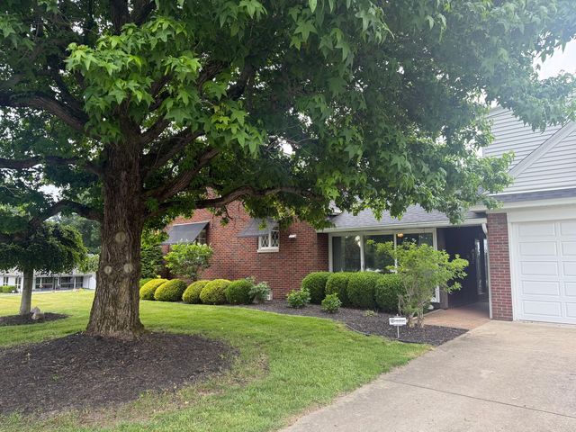 102 W Fairmont AVENUE, Neshannock Twp, PA 16105