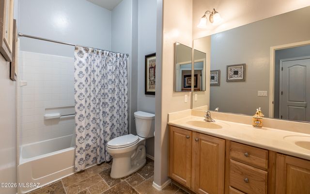 4893 W New Shadow Way, Marana, AZ 85658