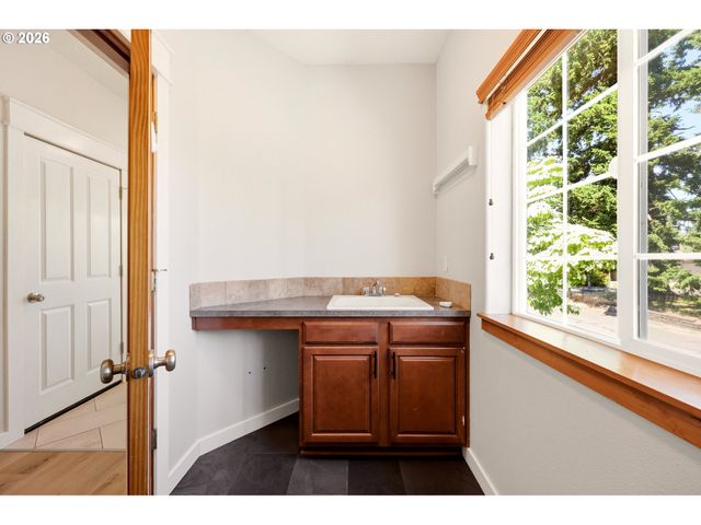 3104 Se KINGFISHER Ave, Gresham, OR 97080
