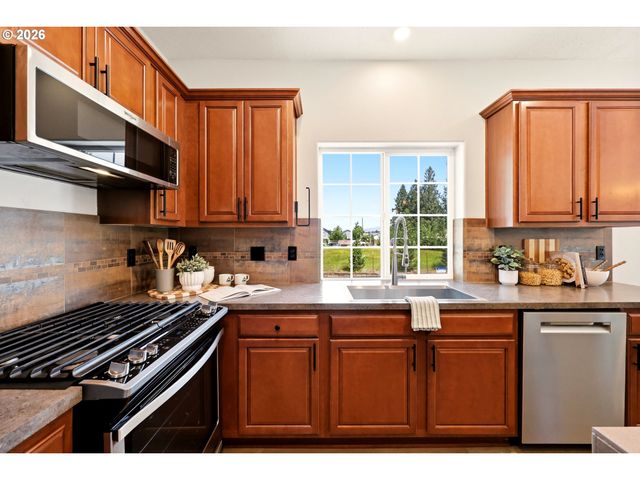 3104 Se KINGFISHER Ave, Gresham, OR 97080