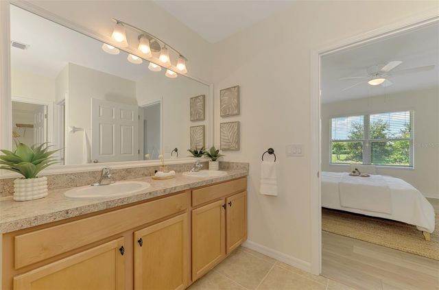 8905 EXCELSIOR LOOP, Venice, FL 34293
