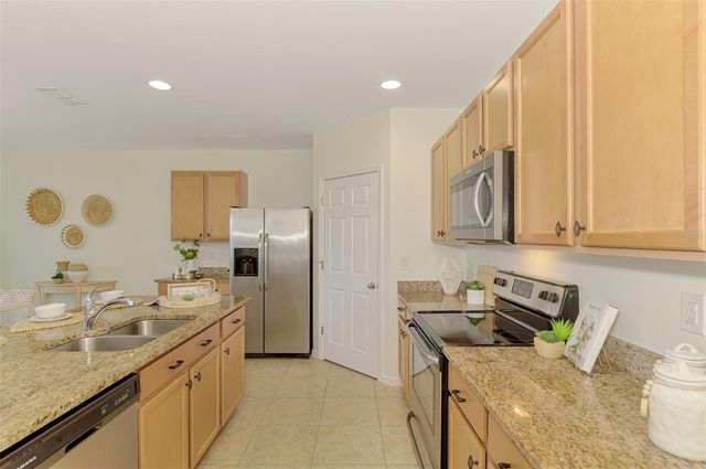 8905 EXCELSIOR LOOP, Venice, FL 34293