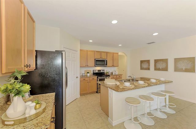 8905 EXCELSIOR LOOP, Venice, FL 34293
