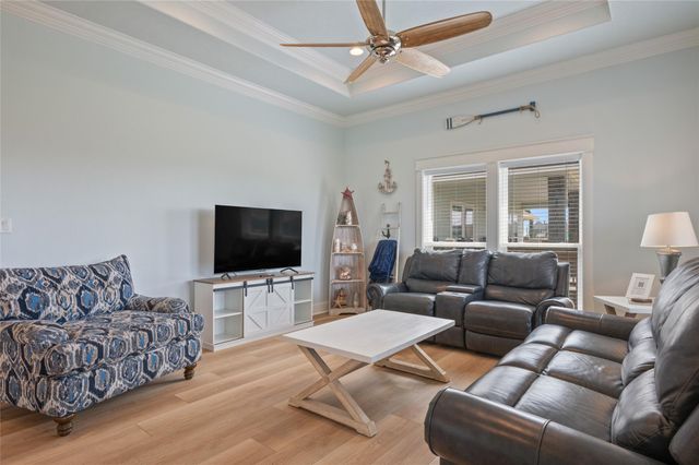 982 S Redfish, Crystal Beach, TX 77650