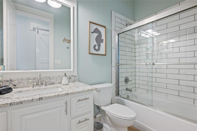 982 S Redfish, Crystal Beach, TX 77650