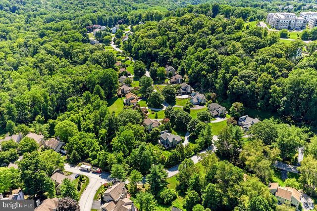 39 CHARTER OAK DR, Newtown Square, PA 19073