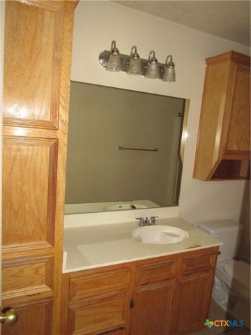 4809-B John David, Killeen, TX 76549