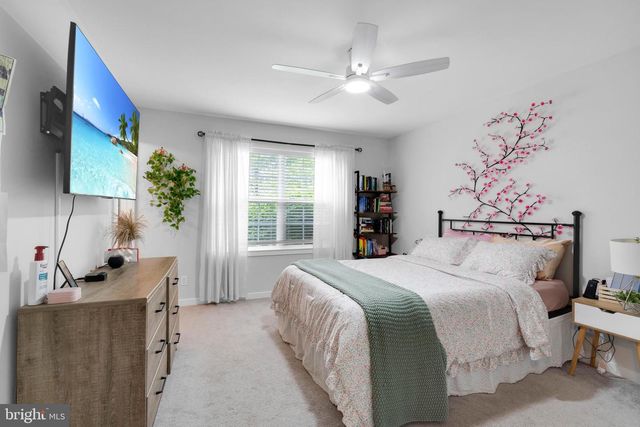 1100 CHARLES ST, Vineland, NJ 08360