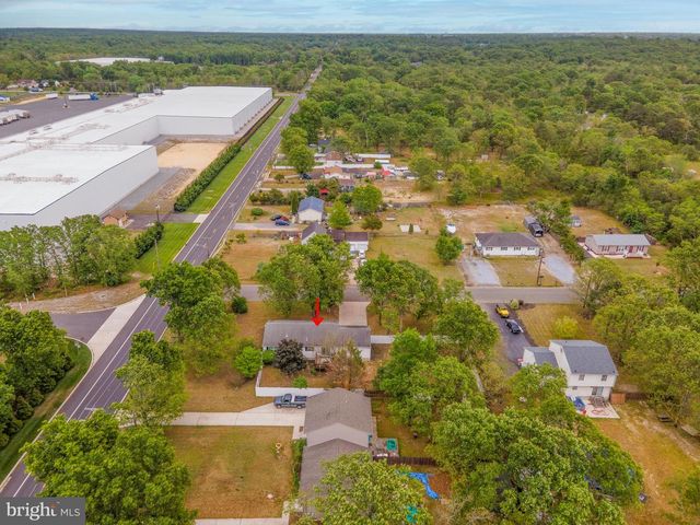 1100 CHARLES ST, Vineland, NJ 08360