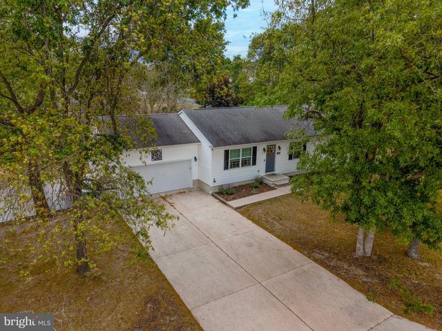 1100 CHARLES ST, Vineland, NJ 08360