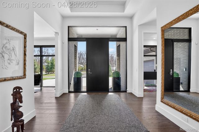 7004 Franklin Road, Bloomfield Hills, MI 48301