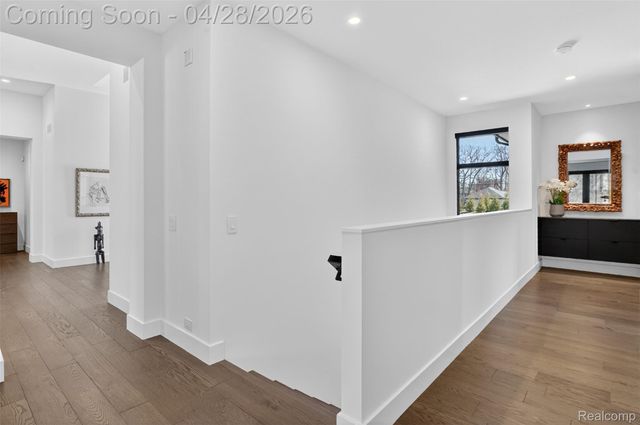 7004 Franklin Road, Bloomfield Hills, MI 48301