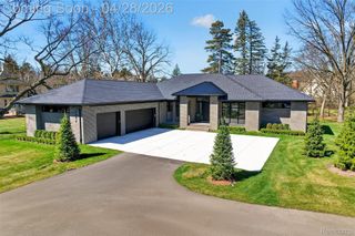 7004 Franklin Road, Bloomfield Hills, MI 48301