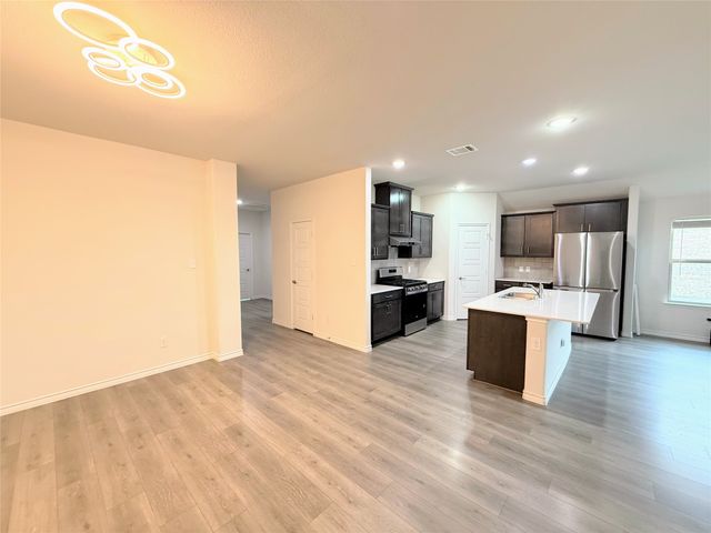 6409 Tudor Place, Celina, TX 76227