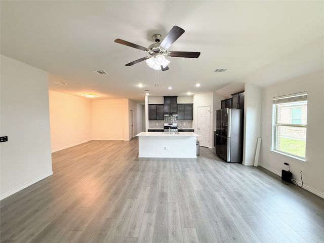 6409 Tudor Place, Celina, TX 76227