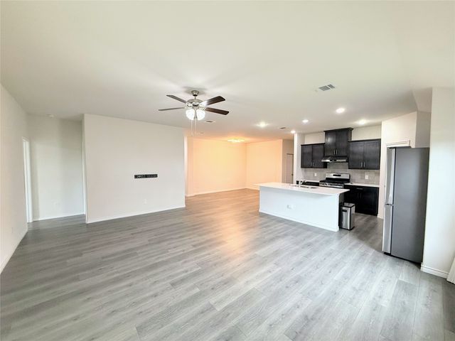 6409 Tudor Place, Celina, TX 76227