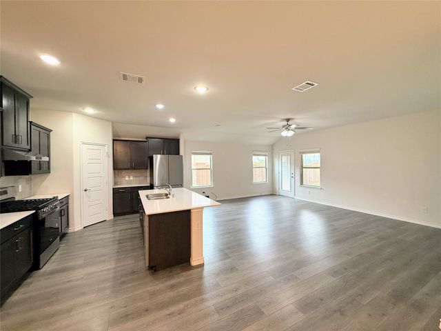 6409 Tudor Place, Celina, TX 76227