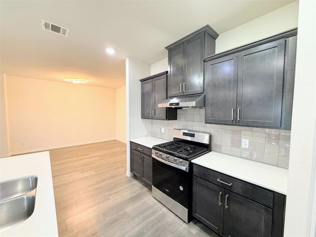 6409 Tudor Place, Celina, TX 76227