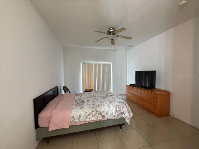 456 WATERFORD WAY, Kissimmee, FL 34746