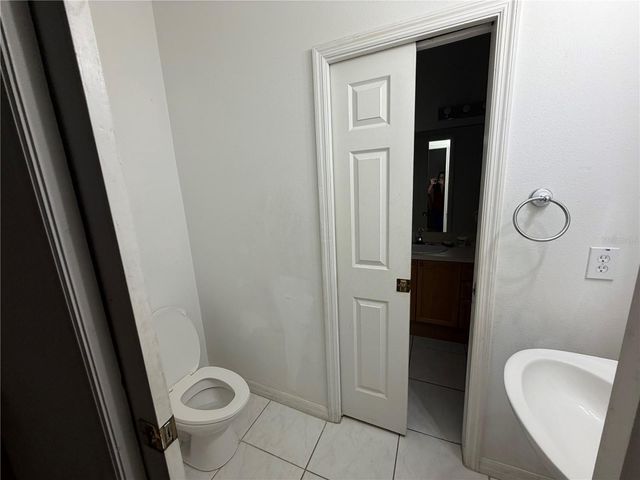 456 WATERFORD WAY, Kissimmee, FL 34746