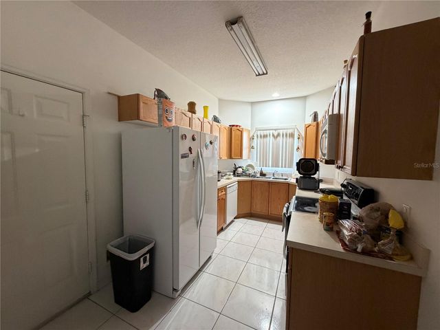 456 WATERFORD WAY, Kissimmee, FL 34746