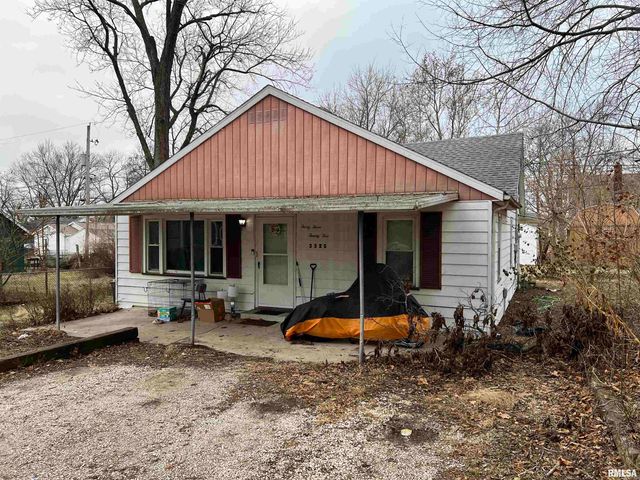 3325 N LEROY Avenue, Peoria, IL 61604
