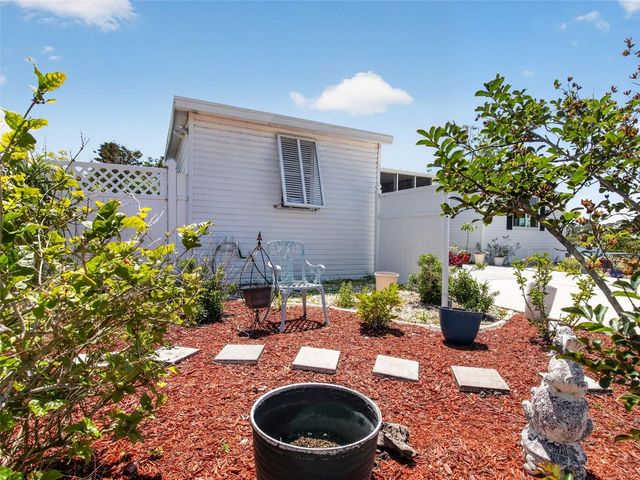 3949 RUSSELL AVENUE, Port Charlotte, FL 33953