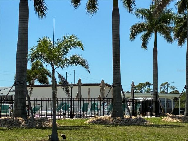 3949 RUSSELL AVENUE, Port Charlotte, FL 33953