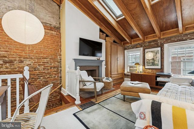 258 S QUINCE ST, Philadelphia, PA 19107