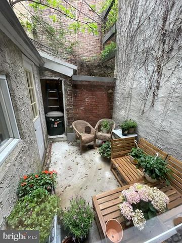 258 S QUINCE ST, Philadelphia, PA 19107