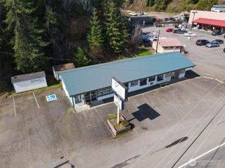 24113 N US Highway 101, Hoodsport, WA 98548
