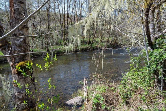 5815 Rose Valley Road, Kelso, WA 98626