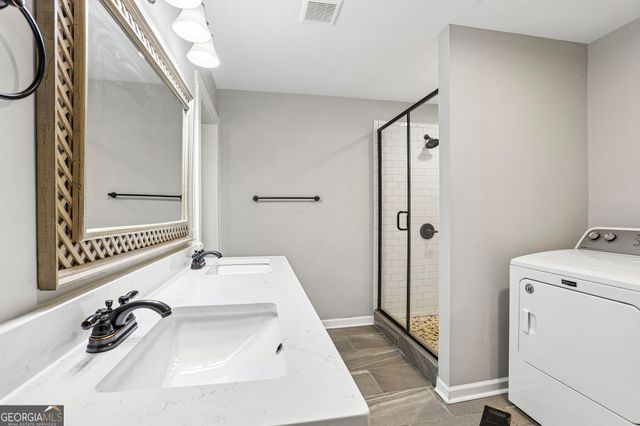 305 Oak Avenue, Carrollton, GA 30117