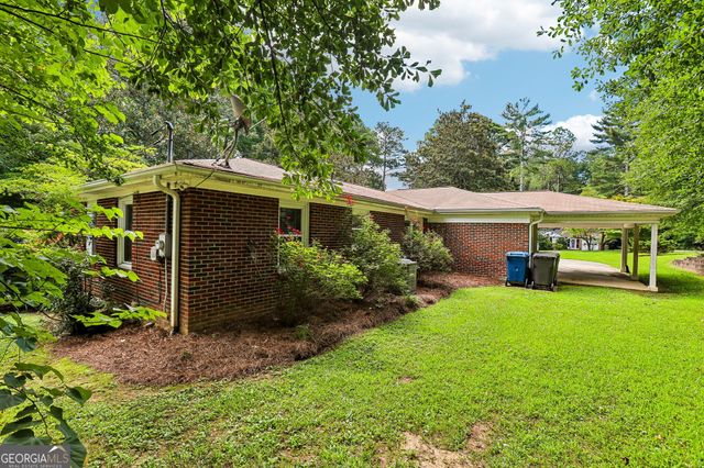 305 Oak Avenue, Carrollton, GA 30117