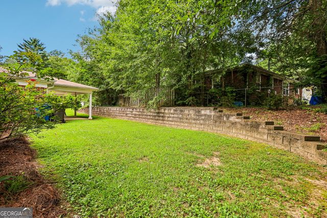305 Oak Avenue, Carrollton, GA 30117