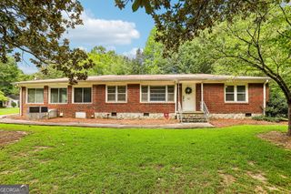 305 Oak Avenue, Carrollton, GA 30117