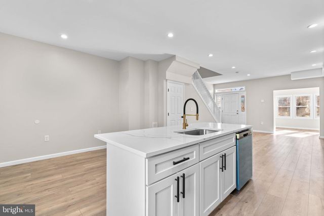 2846 OAKLEY AVE, Baltimore, MD 21215