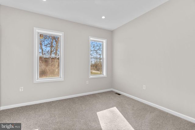 2846 OAKLEY AVE, Baltimore, MD 21215