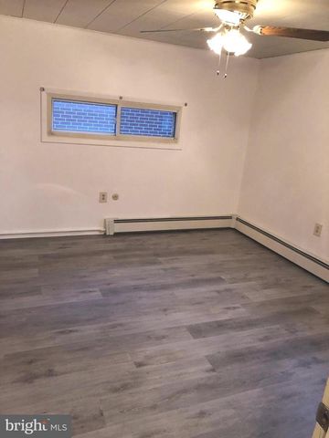 207-209 LEMON ST, Stowe, PA 19464