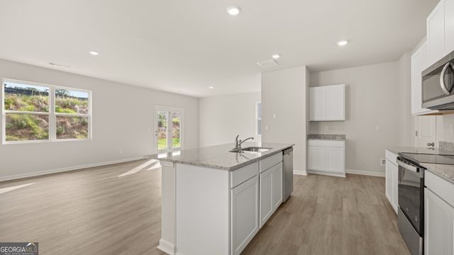 4426 Manor Hill Drive, Union City, GA 30291