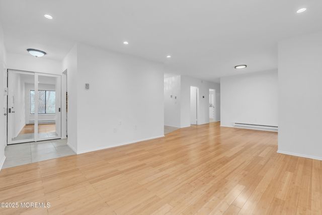 55 Amberly Drive G, Manalapan, NJ 07726