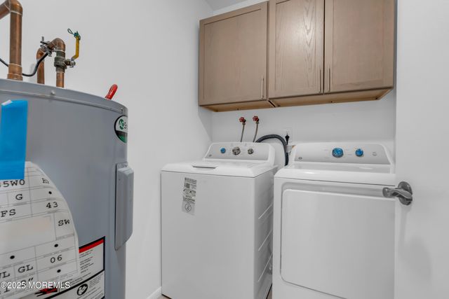 55 Amberly Drive G, Manalapan, NJ 07726