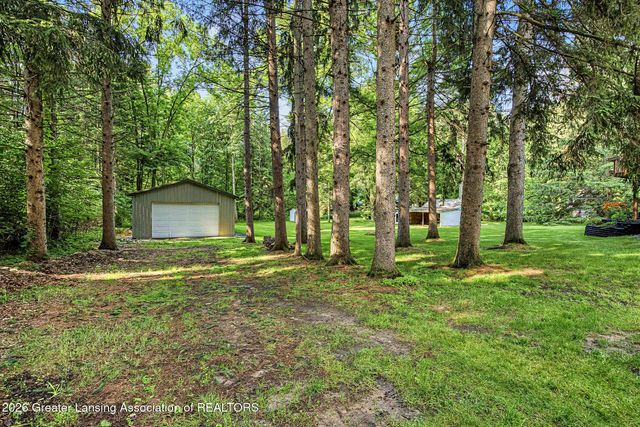 11766 Burke Highway, Dimondale, MI 48821