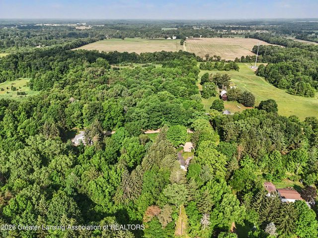 11766 Burke Highway, Dimondale, MI 48821