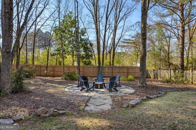 16 Quail Run Court, Newnan, GA 30265