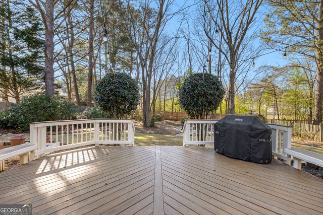 16 Quail Run Court, Newnan, GA 30265