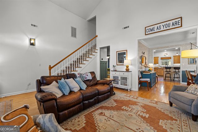 16 Quail Run Court, Newnan, GA 30265