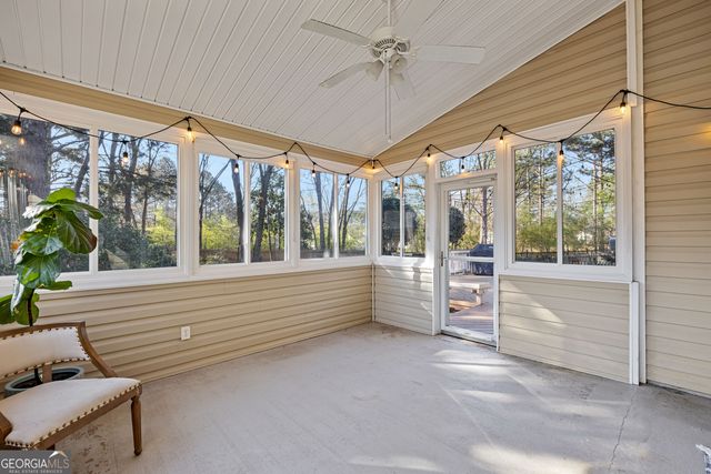 16 Quail Run Court, Newnan, GA 30265