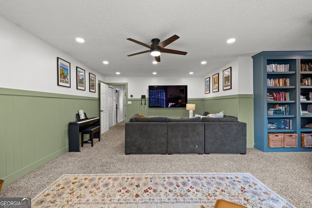 16 Quail Run Court, Newnan, GA 30265