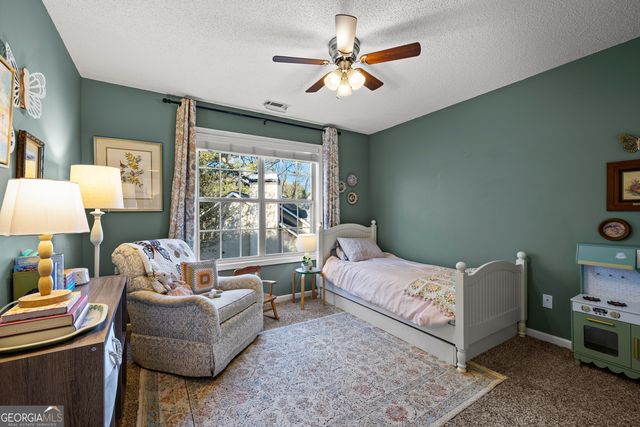 16 Quail Run Court, Newnan, GA 30265